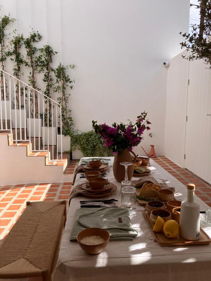 Ethos Vegan Suites Тира Экстерьер фото
